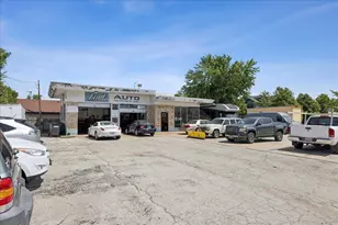 1030 W Touhy Ave, Park Ridge, IL 60068 - Photo 3