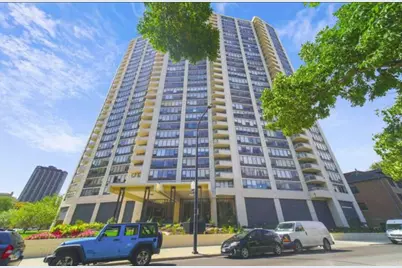 3930 N Pine Grove Avenue #1405, Chicago, IL 60613 - Photo 1