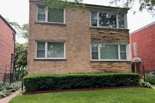 8638 Trumbull Ave, Skokie, IL 60076 - Photo 1
