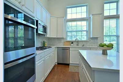 715 Masters Lane, Riverwoods, IL 60015 - Photo 7
