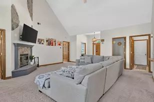 878 W Kennedy Rd, Braidwood, IL 60408 - Photo 7