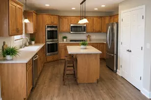 1682 Bridle Ct, Bourbonnais, IL 60914 - Photo 5