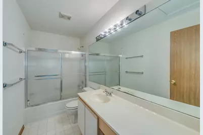 2016 Muirfield Circle, Elgin, IL 60123 - Photo 13