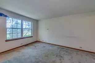 2016 Muirfield Cir, Elgin, IL 60123 - Photo 11