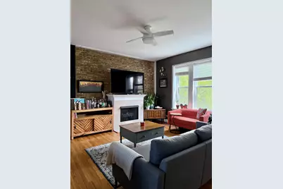 3102 W Cullom Avenue #3, Chicago, IL 60618 - Photo 3