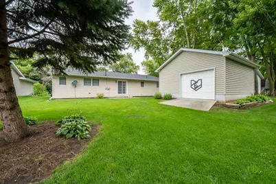 704 E North Street, Pontiac, IL 61764 - Photo 27