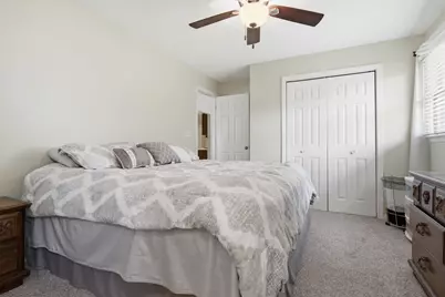 704 E North Street, Pontiac, IL 61764 - Photo 19