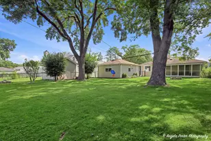 2409 Robin Ln, Rolling Meadows, IL 60008 - Photo 29