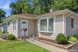 2409 Robin Ln, Rolling Meadows, IL 60008 - Photo 3