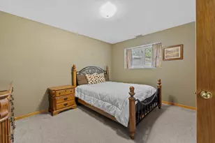 3803 Hennepin Dr, Joliet, IL 60431 - Photo 23