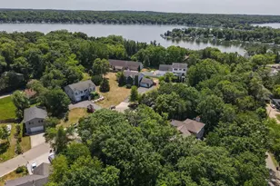437 Swanson Ct, Twin Lakes, WI 53181 - Photo 25