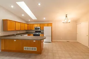437 Swanson Ct, Twin Lakes, WI 53181 - Photo 5