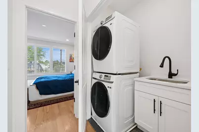 5348 W Argyle Street, Chicago, IL 60630 - Photo 19