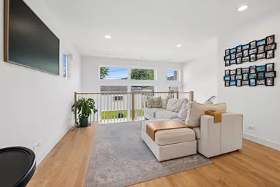 5348 W Argyle Street, Chicago, IL 60630 - Photo 9