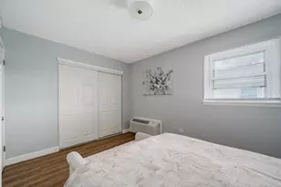 9455 Kelvin Ln, Schiller Park, IL 60176 - Photo 13