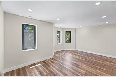 4434 W Monroe Street, Chicago, IL 60624 - Photo 9