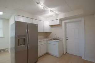 6049 N Talman Ave, Chicago, IL 60659 - Photo 3