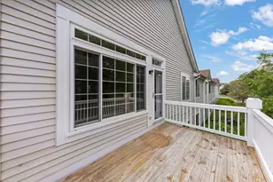 31704 Kline Cir, Warrenville, IL 60555 - Photo 17