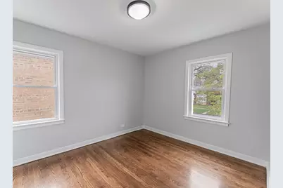 8252 S Calumet Avenue, Chicago, IL 60619 - Photo 9