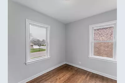 8252 S Calumet Avenue, Chicago, IL 60619 - Photo 11