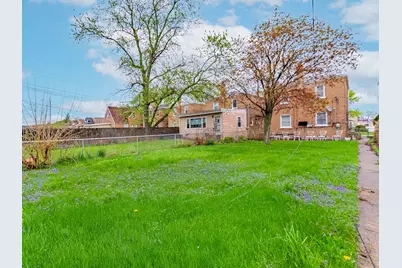 8252 S Calumet Avenue, Chicago, IL 60619 - Photo 25