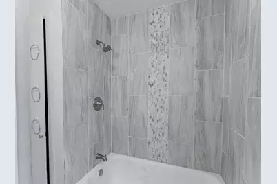 8252 S Calumet Avenue, Chicago, IL 60619 - Photo 19