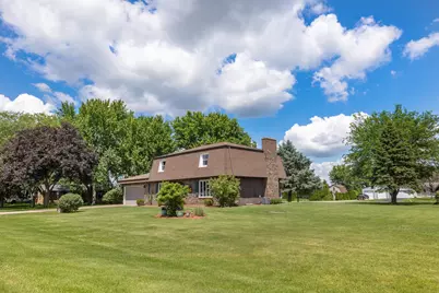 5573 S Beebe Drive, Rochelle, IL 61068 - Photo 33
