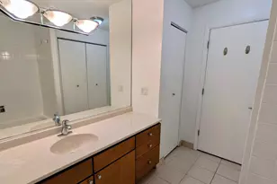 30 E Huron St, Chicago, IL 60611 - Photo 7
