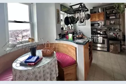 2666 E 73rd Street #8W, Chicago, IL 60649 - Photo 9