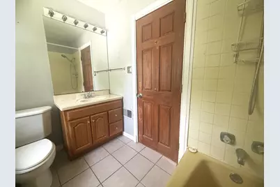 126 E Glover Street, Ottawa, IL 61350 - Photo 23