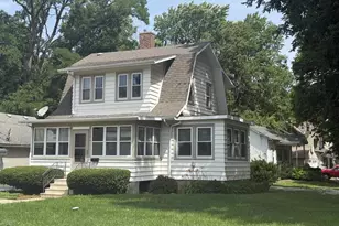 126 E Glover St, Ottawa, IL 61350 - Photo 1