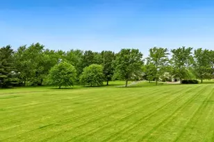41W580 Rohrsen Rd, Elgin, IL 60124 - Photo 37