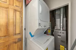 2422 N Seminary Ave, Chicago, IL 60614 - Photo 29