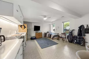 2422 N Seminary Ave, Chicago, IL 60614 - Photo 33