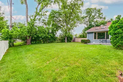 2508 Highland Drive, Lindenhurst, IL 60046 - Photo 35