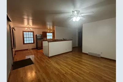 223 N Washington Street, Genoa, IL 60135 - Photo 5