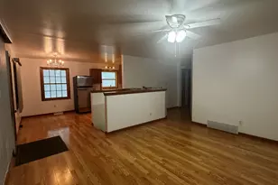 223 N Washington St, Genoa, IL 60135 - Photo 5