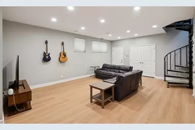2130 W Le Moyne Street #1, Chicago, IL 60622 - Photo 9