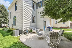 505 W Washington St, Champaign, IL 61820 - Photo 27