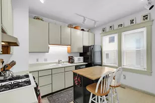505 W Washington St, Champaign, IL 61820 - Photo 13
