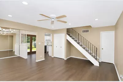 1796 Queensbury Circle, Hoffman Estates, IL 60169 - Photo 5