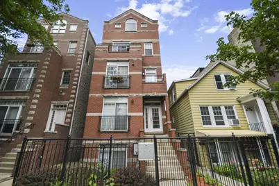2840 N Damen Avenue #2, Chicago, IL 60618 - Photo 1