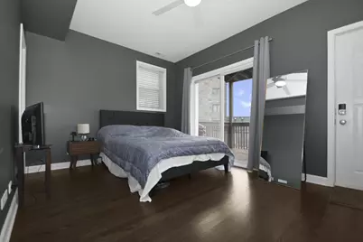 2840 N Damen Avenue #2, Chicago, IL 60618 - Photo 9