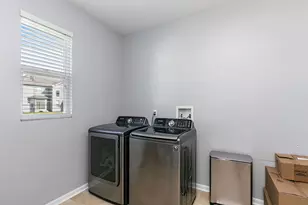 6N495 Roosevelt Ave, Saint Charles, IL 60174 - Photo 15