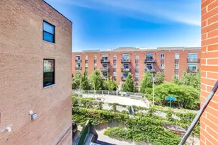 2330 W St Paul Ave, Chicago, IL 60647 - Photo 19
