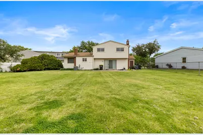 762 Oakwood Drive, Westmont, IL 60559 - Photo 15