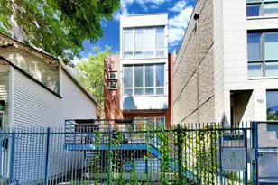 920 N Hermitage Ave, Chicago, IL 60622 - Photo 1