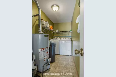 475 S Elm Avenue, Saint Anne, IL 60964 - Photo 17