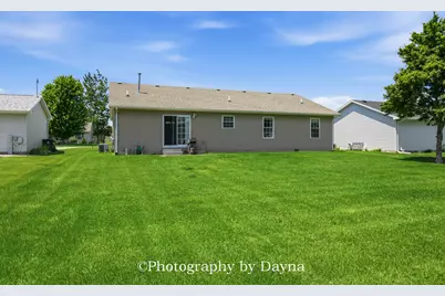 475 S Elm Avenue, Saint Anne, IL 60964 - Photo 21