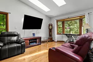 3412 Crescent Ave, Gurnee, IL 60031 - Photo 5